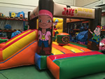 Castillo hinchable pirata